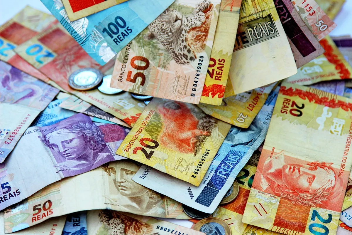 ballots, money, real, note, brazilian currency, brazil, fifty reals, currency, income, wage, finances, brazilian reais, one hundred reais, ten reais, money imag